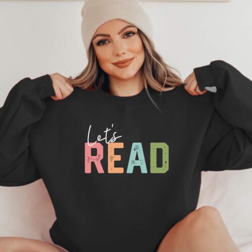 let's read black sweatshirt